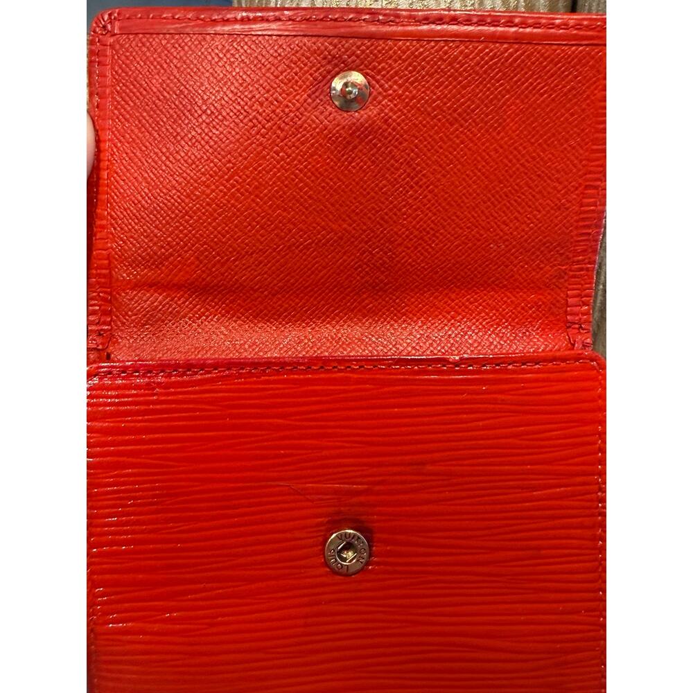 Louis Vuitton Epi Leather Elise Wallet - Picture 10 of 15